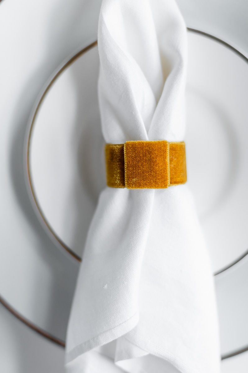DIY gold velvet napkin ring paired with a warm fall tablescape, perfect for Thanksgiving Napkin Rings and Thanksgiving entertaining.